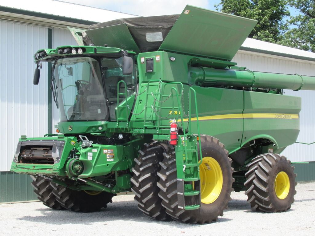 2024 John Deere S780 Equipment Image0