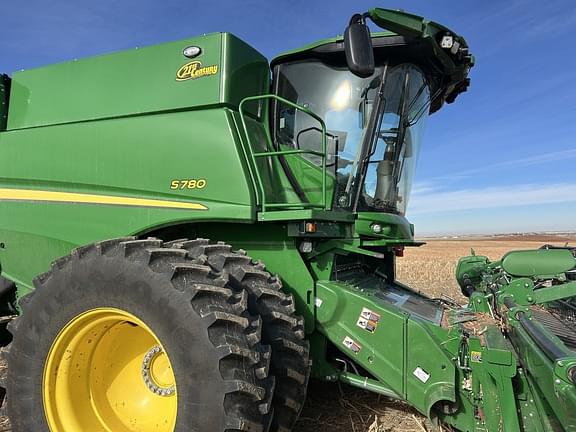 Image of John Deere S780 equipment image 3