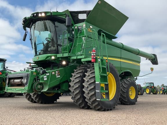 Image of John Deere S780 equipment image 3