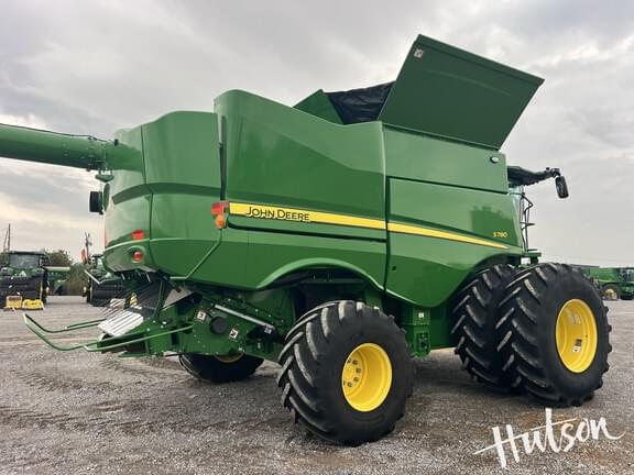 Image of John Deere S780 equipment image 2