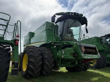 Main image John Deere S780