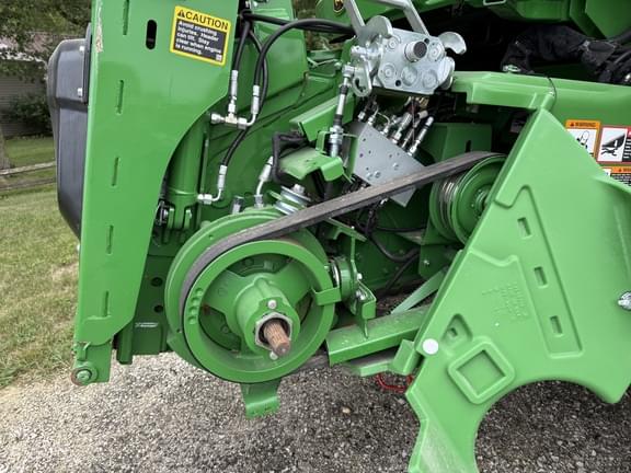 Image of John Deere S780 equipment image 4