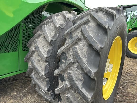 Image of John Deere S780 equipment image 3
