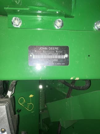 Image of John Deere S780 equipment image 2