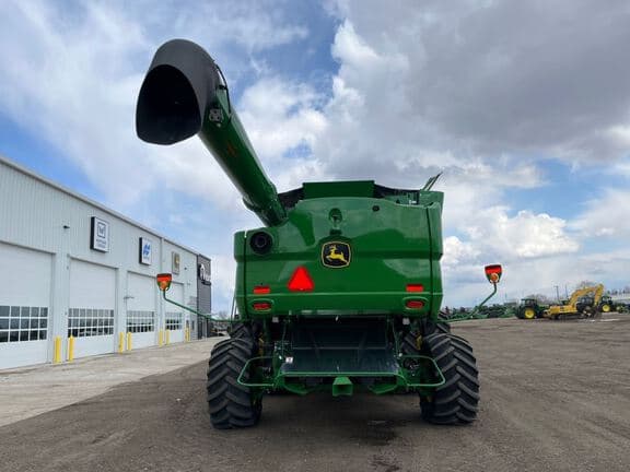 Image of John Deere S780 equipment image 3