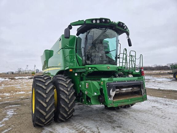 2024 John Deere S780 Equipment Image0