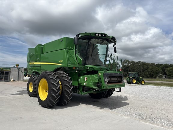 2024 John Deere S780 Equipment Image0