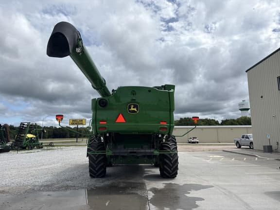 Image of John Deere S780 equipment image 4