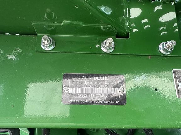Image of John Deere S780 equipment image 3