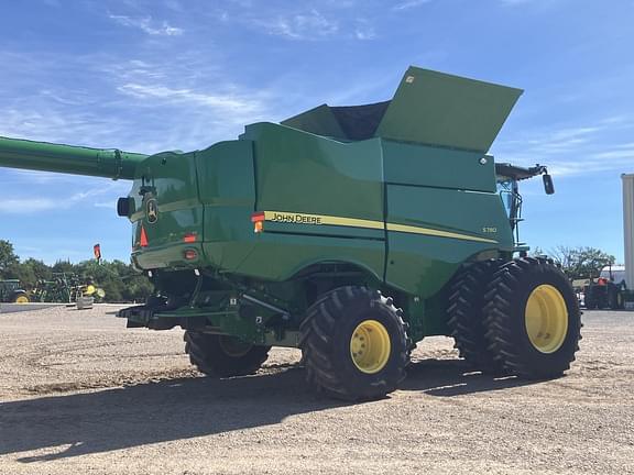 Image of John Deere S780 equipment image 4