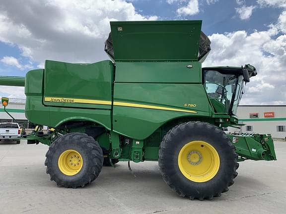 Image of John Deere S780 equipment image 3