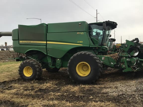 Image of John Deere S780 Primary image