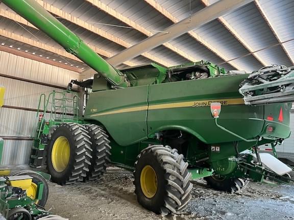 Image of John Deere S780 equipment image 1