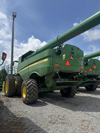 Image of John Deere S780 equipment image 3