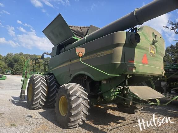 Image of John Deere S780 equipment image 2
