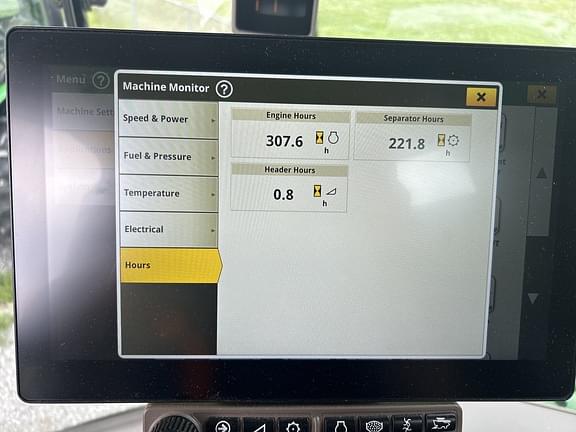 Image of John Deere S780 equipment image 4