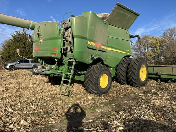 Image of John Deere S780 equipment image 3