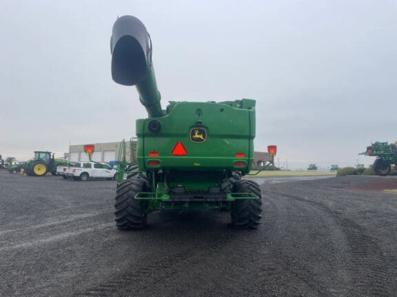 Image of John Deere S780 equipment image 3