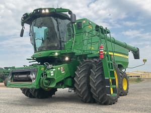 2024 John Deere S780 Image