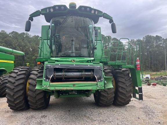 Image of John Deere S780 Primary image