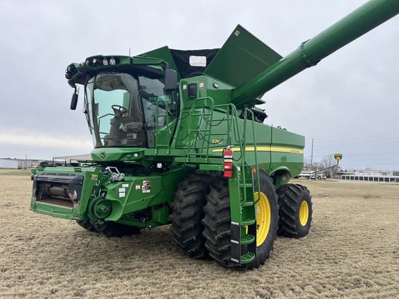 Image of John Deere S780 Primary image