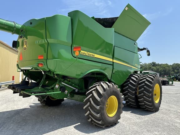Image of John Deere S780 equipment image 3