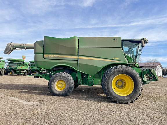 Image of John Deere S780 equipment image 3