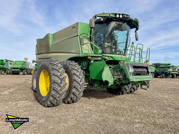 Image of John Deere S780 equipment image 2