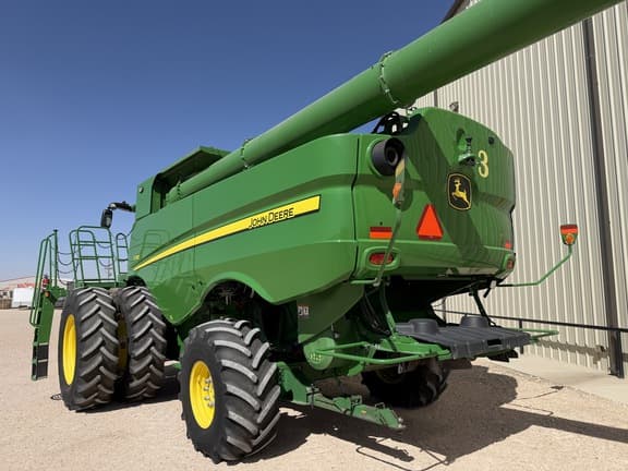 Image of John Deere S780 equipment image 2