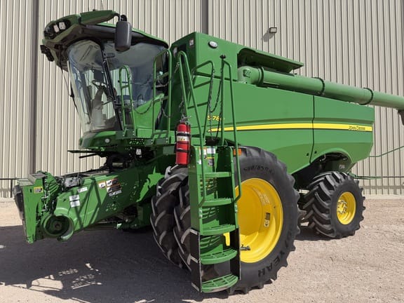 2024 John Deere S780 Equipment Image0