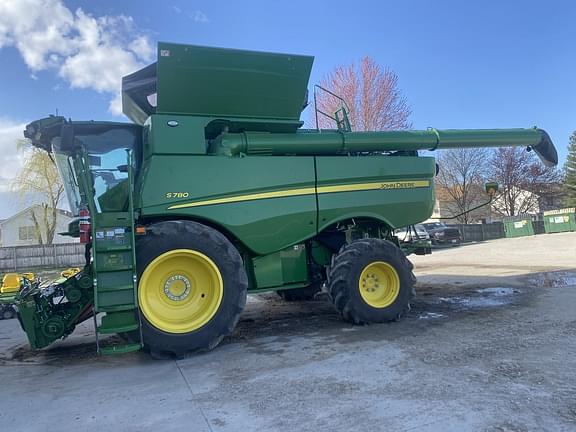 Image of John Deere S780 Primary image