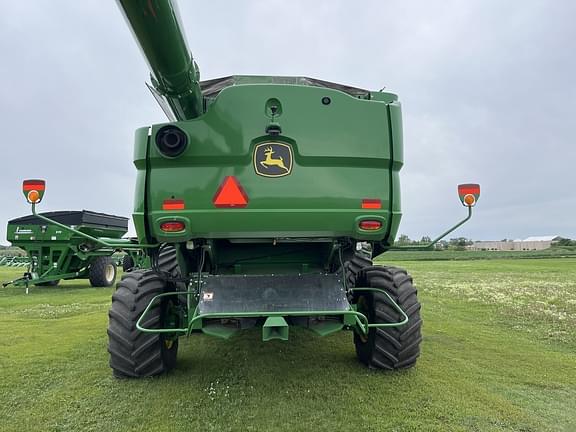 Image of John Deere S780 equipment image 3