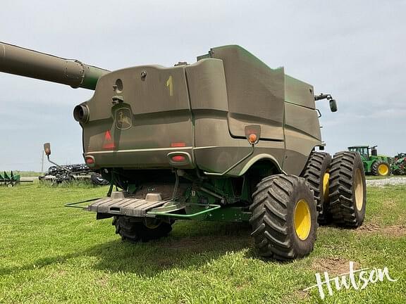 Image of John Deere S780 equipment image 4