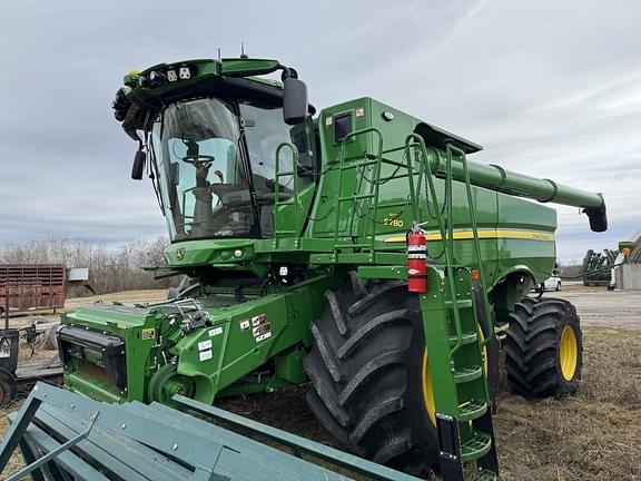 Image of John Deere S780 equipment image 1