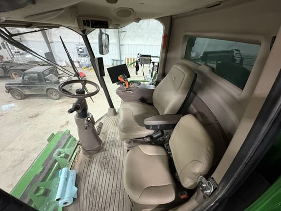 Image of John Deere S780 equipment image 3