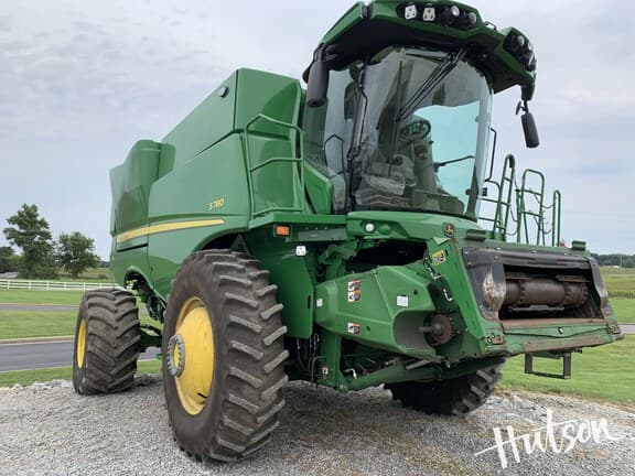 Image of John Deere S780 Primary image