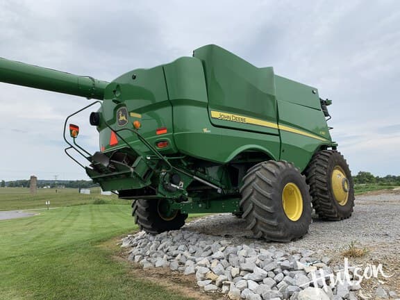Image of John Deere S780 equipment image 2