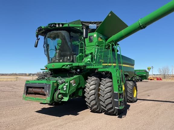 Image of John Deere S780 equipment image 1