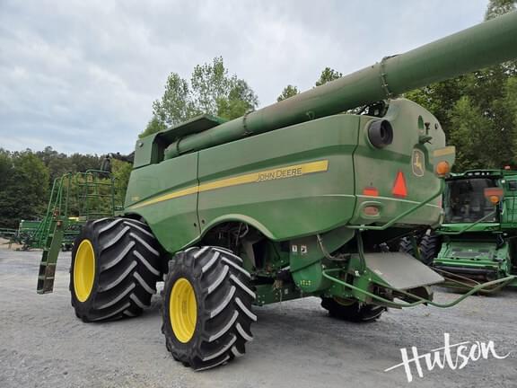Image of John Deere S780 equipment image 2