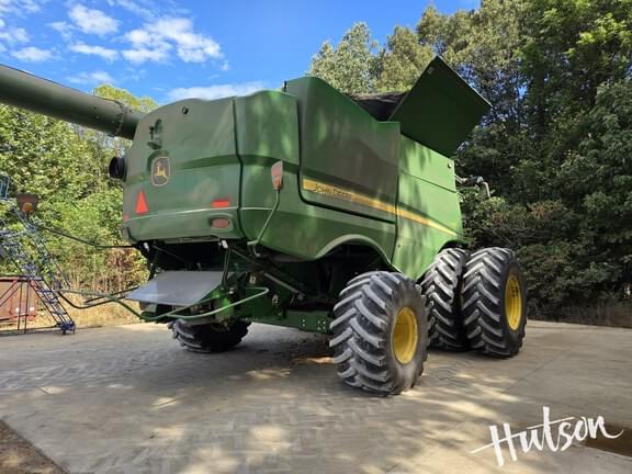 Image of John Deere S780 equipment image 2