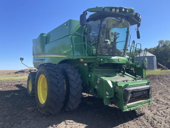 2024 John Deere S780 Equipment Image0
