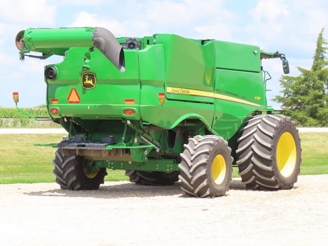Image of John Deere S780 equipment image 4