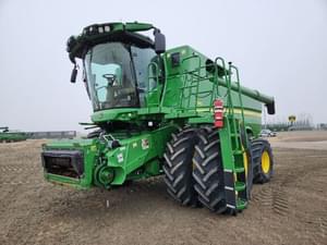 2024 John Deere S780 Image