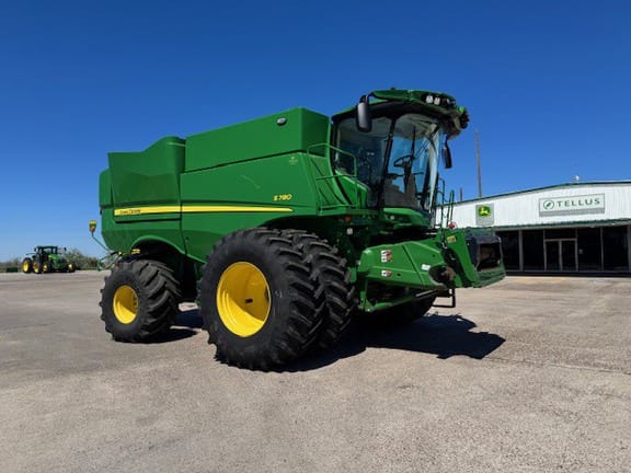 2024 John Deere S780 Equipment Image0