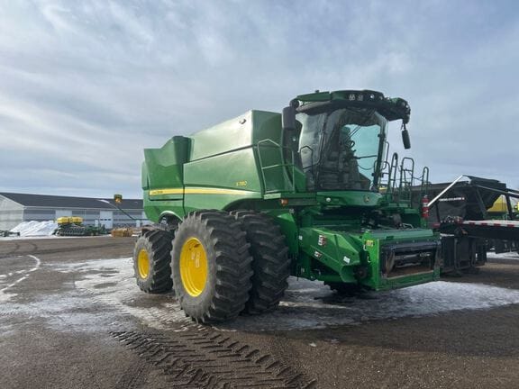 2024 John Deere S780 Equipment Image0