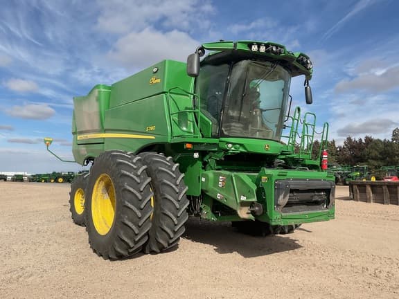 Image of John Deere S780 Primary image