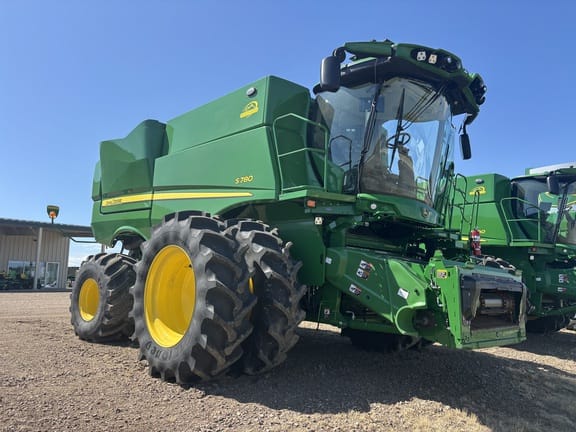 2024 John Deere S780 Equipment Image0