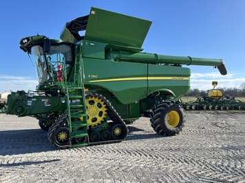 Main image John Deere S780