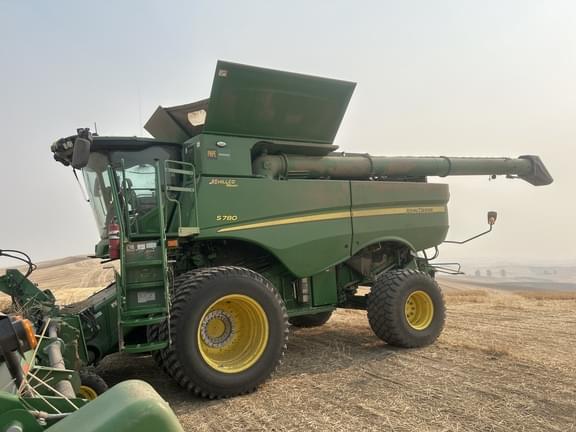 Image of John Deere S780 Primary image
