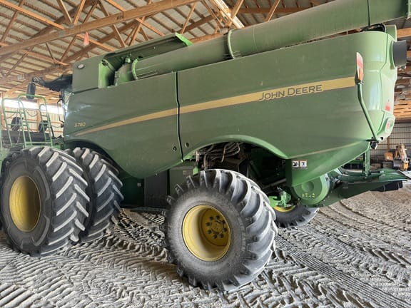 2024 John Deere S780 Equipment Image0